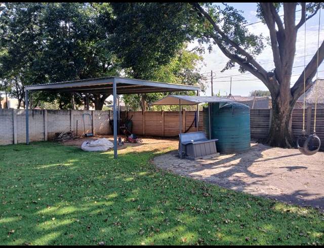 3 BEDROOM HOUSE FOR SALE IN THREE RIVERS